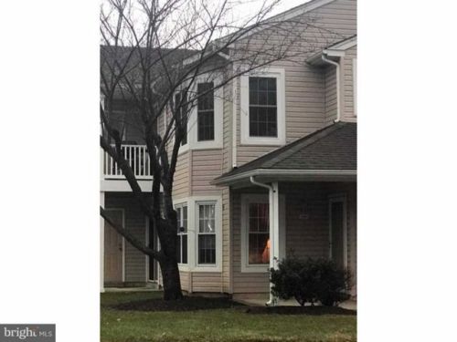 3107 Bennett Pl, Southampton, PA 18966-2690