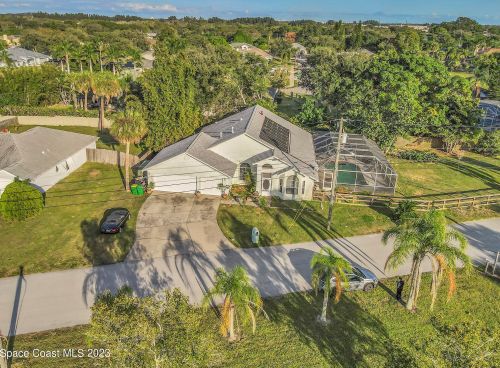 2920 Tropical Trl, Merritt Island FL  32953-8212 exterior