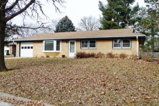 1805 Vaughn Dr, Manhattan KS  66502-2625 exterior