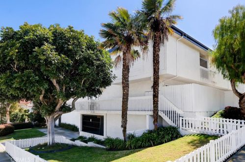 2000 Voorhees Ave, Redondo Beach, CA 90278-2354