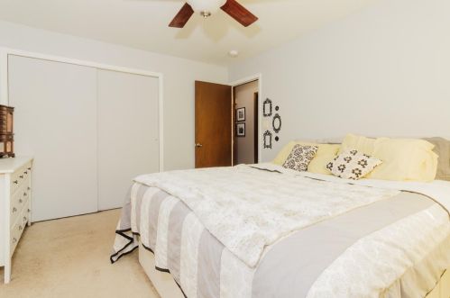 1110 Cedar Ln, Dyer IN  46311-1337 exterior