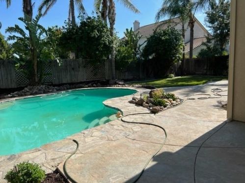 2478 Appian Way, Manteca CA 95337-8241 exterior