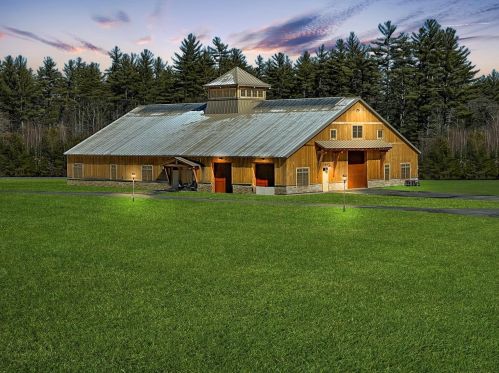 756 Clement Hl Rd, Hopkinton NH  03229-3316 exterior