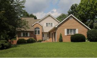 1985 Walnut Hill Park Dr, Columbus, OH 43232-3050