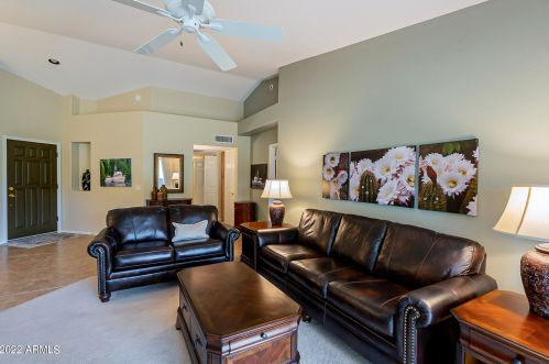 19430 85 Dr, Peoria AZ  85383-3624 exterior