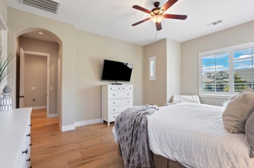 239 Clendenin Pkwy, Ripon CA  95366-9497 exterior