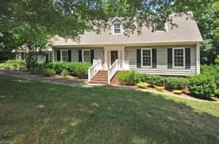 6245 Selwyck Ln, Kernersville, NC 27284-9393