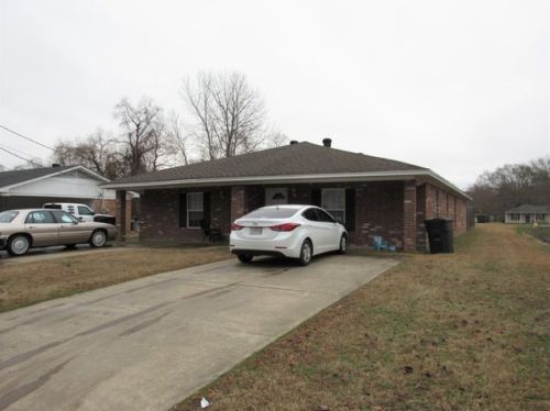 422 Carbon Dr, Spencer, LA 71280-3600