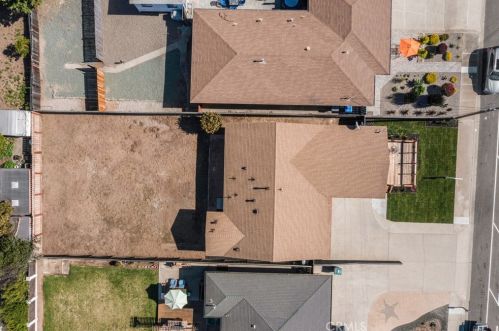 547 Newport Ave, Pismo Beach CA  93433-1611 exterior