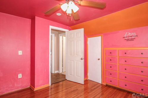 229 Delmore Ave, South Plainfield NJ  07080-3207 exterior