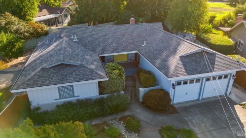 2612 Tamarisk Ct, Santa Rosa CA  95405-8413 exterior