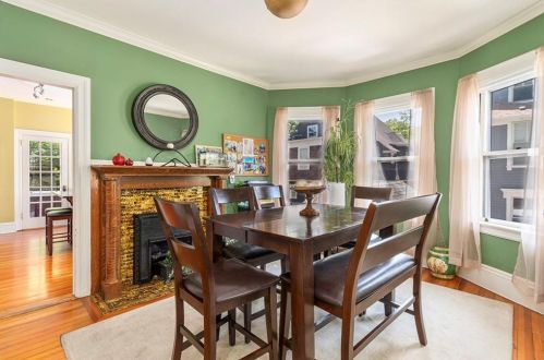 41 Irving Ave, Providence RI 02906-4510 exterior