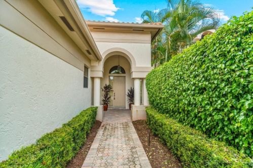 2380 53rd St, Boca Raton, FL 33496-2814
