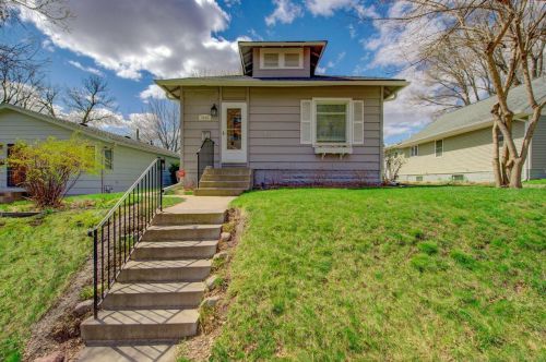 3028 Monterey Ave, Minneapolis, MN 55416-4014