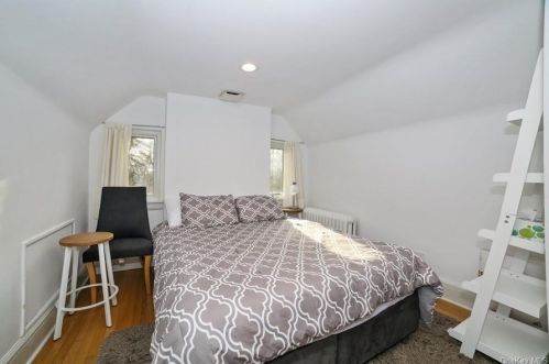 1187 Post Rd, Scarsdale NY  10583-2023 exterior