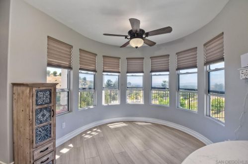 37550 Avenida Bravura, Temecula CA  92592-9054 exterior