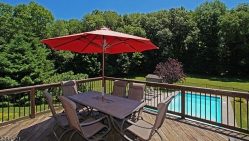 22 Voight Ln, Lafayette NJ  07848-3132 exterior