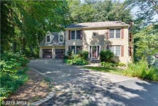 15882 Cliffbrook Ct, Dumfries VA  22025-1608 exterior