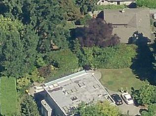 2427 78th Ave, Medina, WA 98039-1521