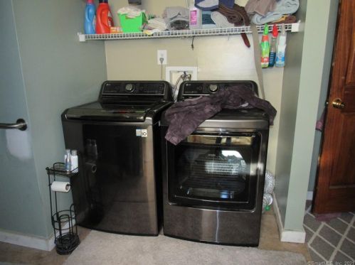 274 Main St, North Sterling CT  06377-1810 exterior