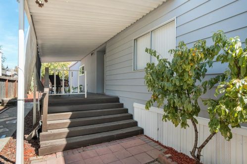 200 Burnett Ave, Morgan Hill, CA 95037-2600