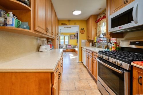 55 Folsom Ave, Huntington Station NY  11746-1015 exterior