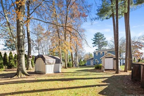 542 Forest St, Hartford CT  06118-2035 exterior