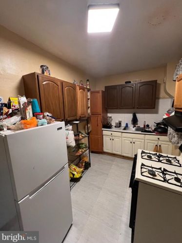 1208 Walnut St, Harrisburg PA  17103-2252 exterior