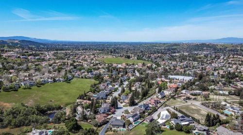 7265 Scarsdale Pl, San Jose CA  95120-4250 exterior