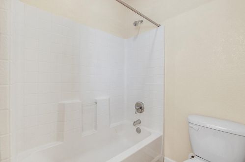 16278 Prairie Fire Ct, Lathrop CA  95330-8963 exterior