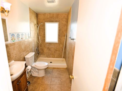 911 Broadway St, Mishawaka IN  46545-5933 exterior