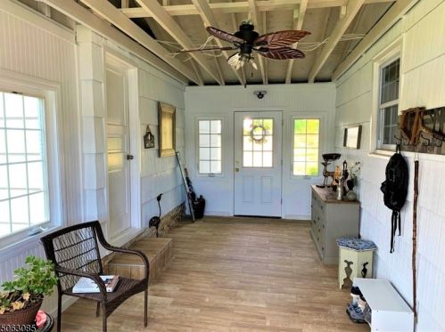 89 Bearfort Rd, West Milford Lakes NJ  07480-1401 exterior