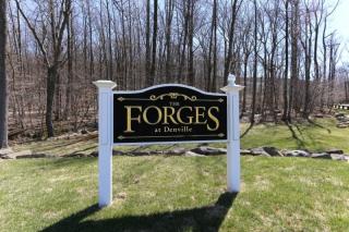 18 Glattly Dr, Parsippany NJ  07834-3837 exterior