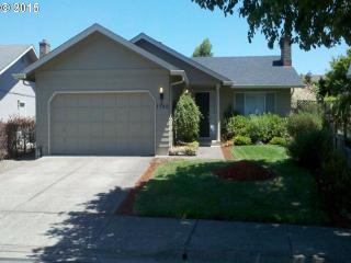 1140 Risden Pl, Eugene, OR 97404-4064