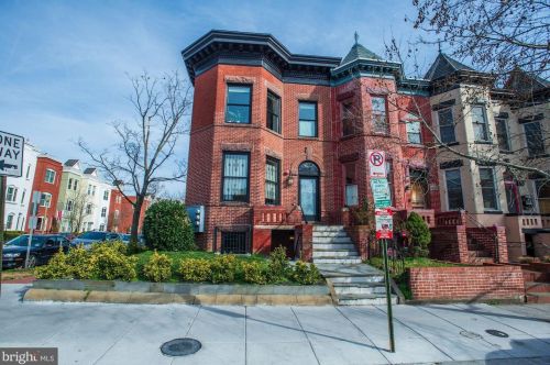 2035 13th St, Washington, DC 20020-7003