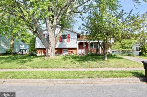815 Townsend Blvd, Dover, DE 19901-2593