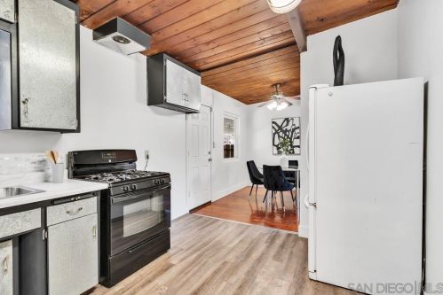 1105 Bittern St, San Diego CA 92114-2513 exterior