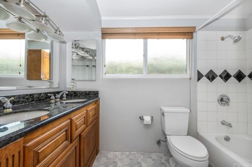 818 South St, Anaheim CA  92805-4415 exterior