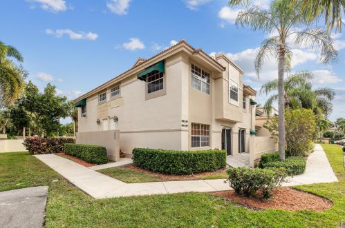 6503 Via Regina, Boca Raton, FL 33433-3910