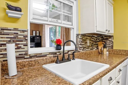 1742 Talmadge St, Deland FL  32724-8729 exterior