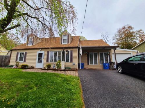 310 Wawayanda Ave, Middletown, NY 10940-6827