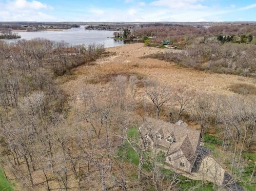 28600 Gawin Dr, Waterford, WI 53185-3041