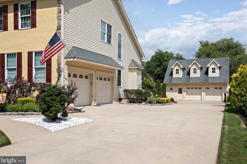 7 Mckinley Ave, Blenheim NJ  08012-5355 exterior