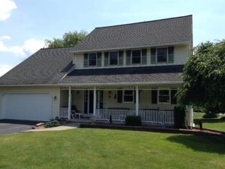 12 Mansfield Dr, Endicott NY  13760-4272 exterior