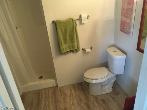 4885 Sandpiper Dr, Saint James City FL  33956-2812 exterior