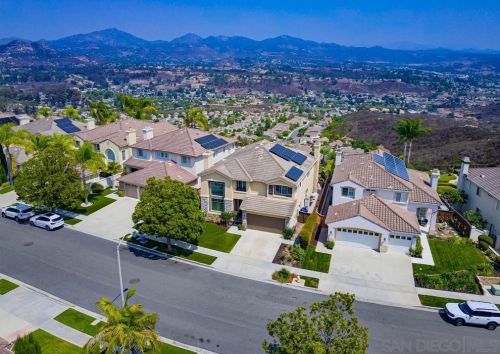13729 Shoal Summit Dr, San Diego, CA 92128-4748