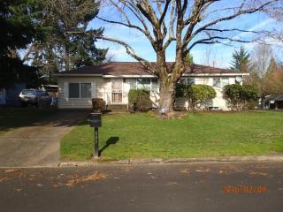 400 85th St, Vancouver, WA 98665-7728