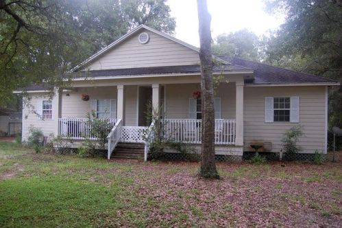2059 80th St, Bell, FL 32619-4223
