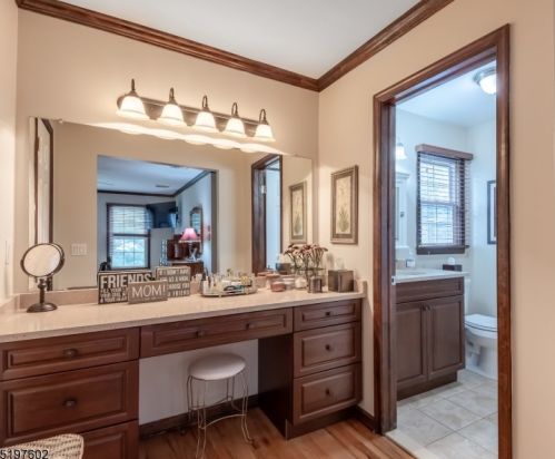 8 Farmstead Ct, Dover NJ  07869-3501 exterior