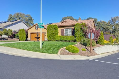 15371 Abierto Dr, Rancho Murieta, CA 95683-9193